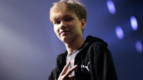 申花队一直 申花队一直